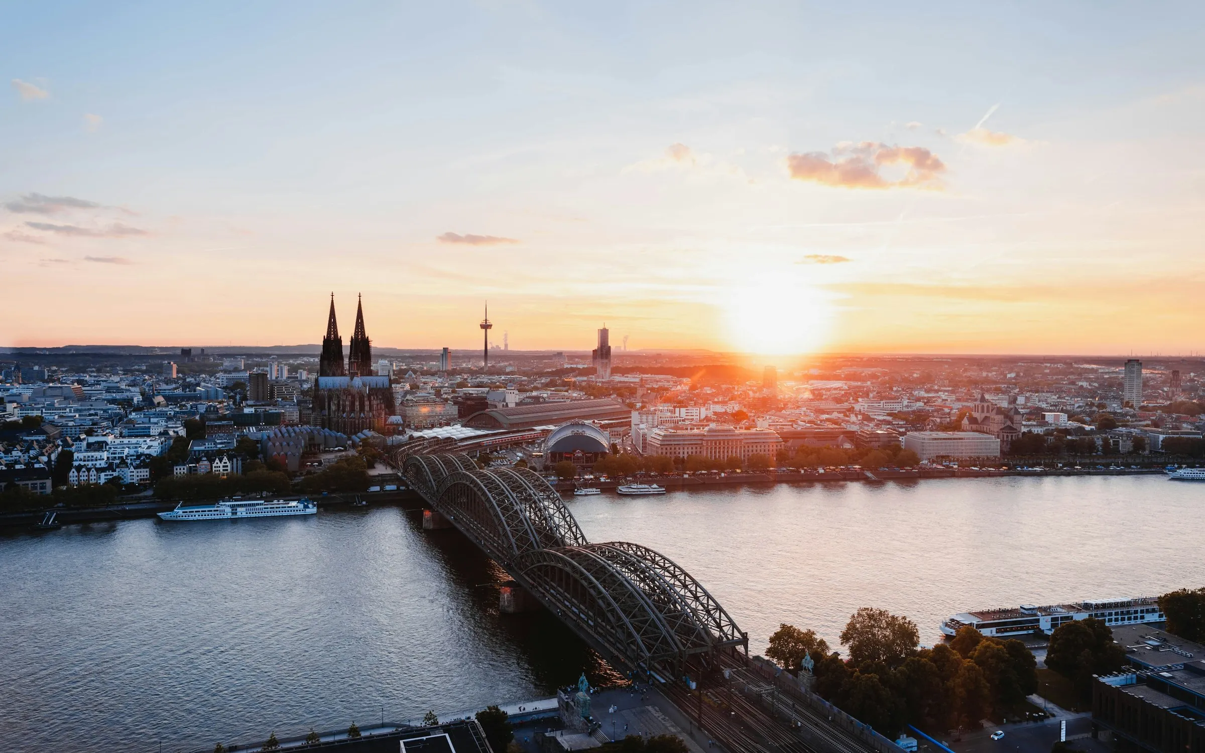 Brücke über den Rhein in Köln